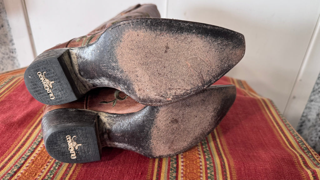 VINTAGE TYLER “USED FINISH” BOOTS 7.5