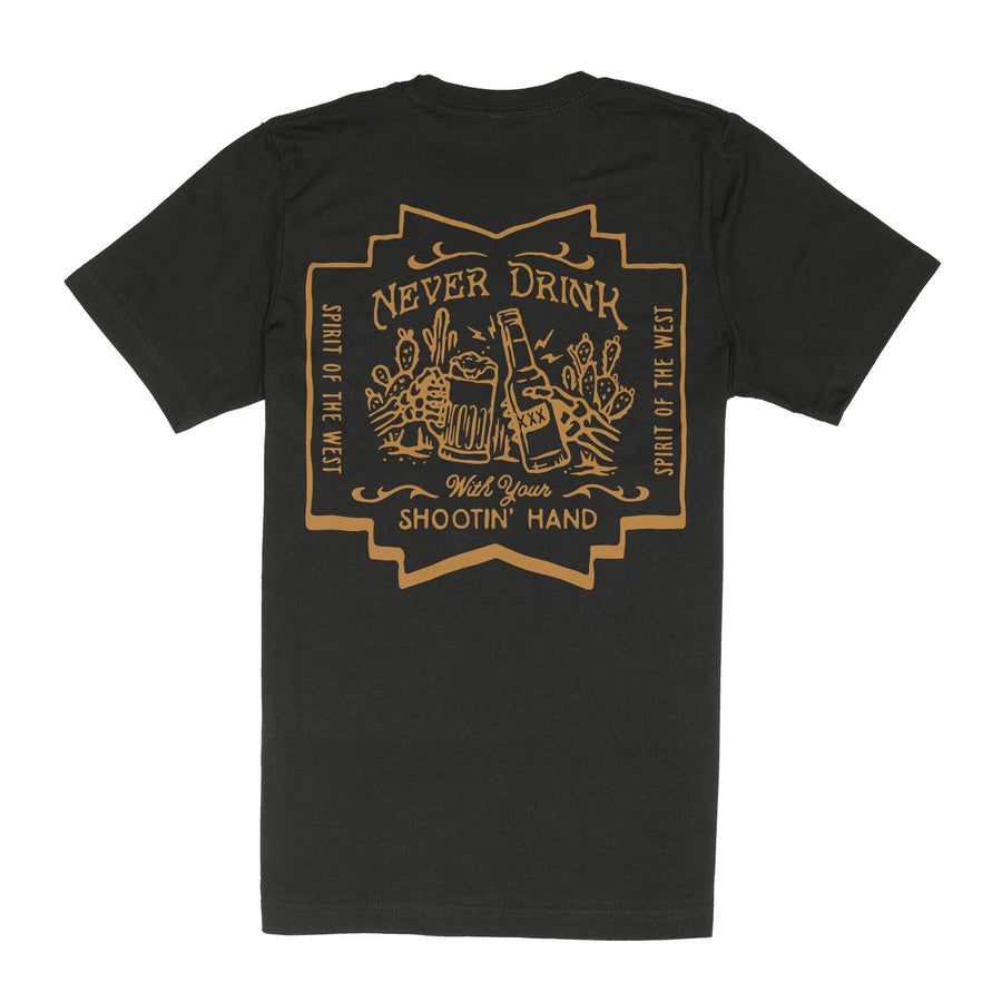 SHOOTIN’ HAND SALUD T-SHIRT