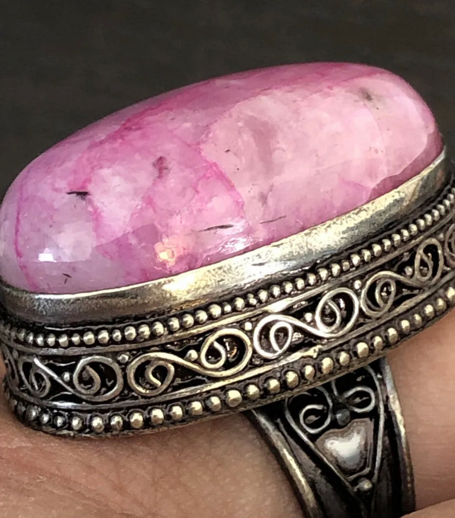 Peony Lace Opal Sz 8 Ring