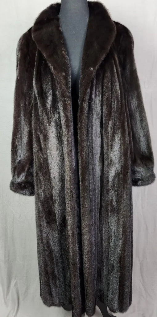 Vintage Adolfo Female Ranch Mink Coat Vintage Adolfo Female Ranch Mink Coat