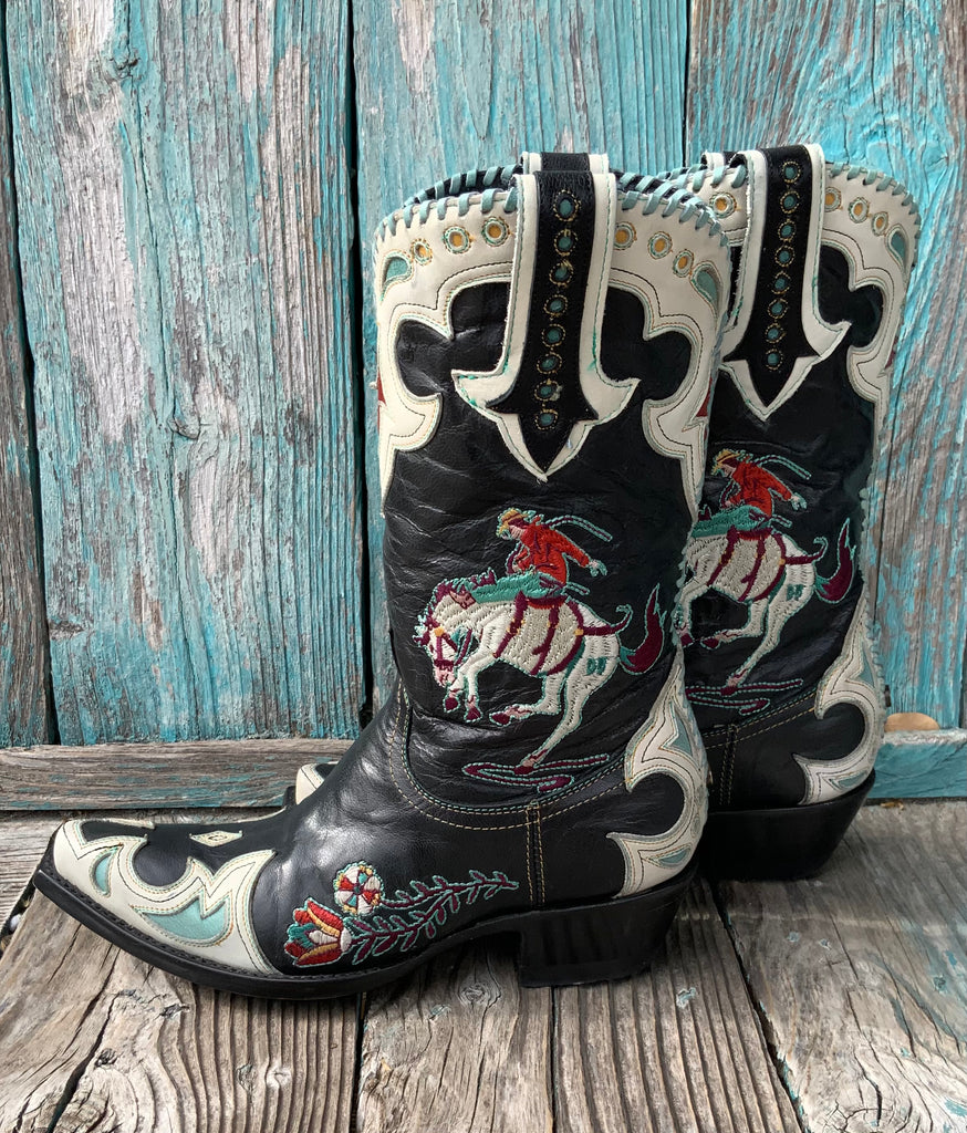 Casa Boots Designed Double D Ranch made by Old Gringo Size 5