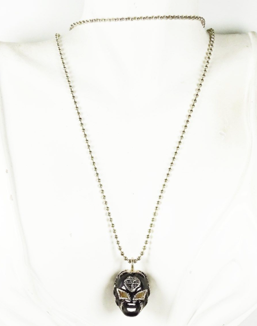 Tres Luchas Mask Necklace