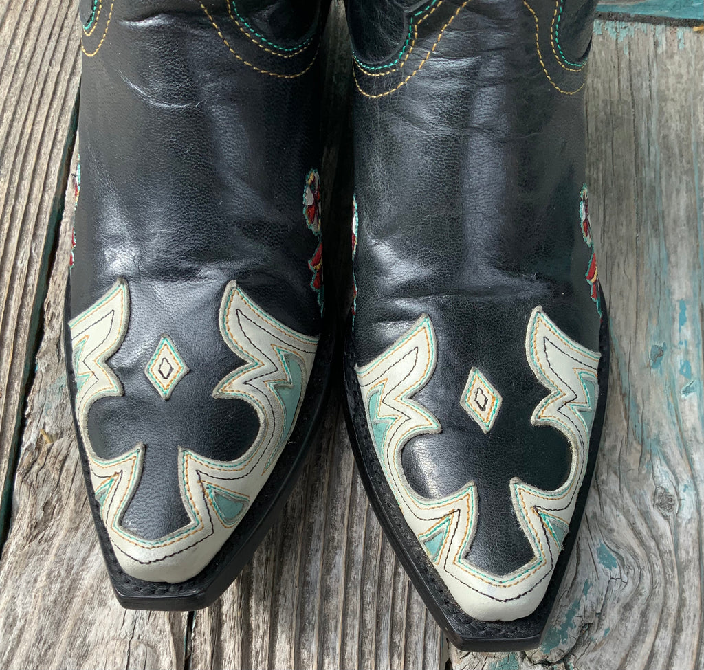 Casa Boots Designed Double D Ranch made by Old Gringo Size 5