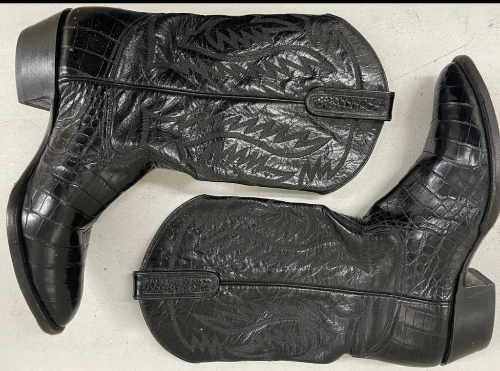 Immaculate Cayman Belly Boots 12D