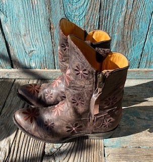 Old Gringo Embroidered Daisy Boots 7.5