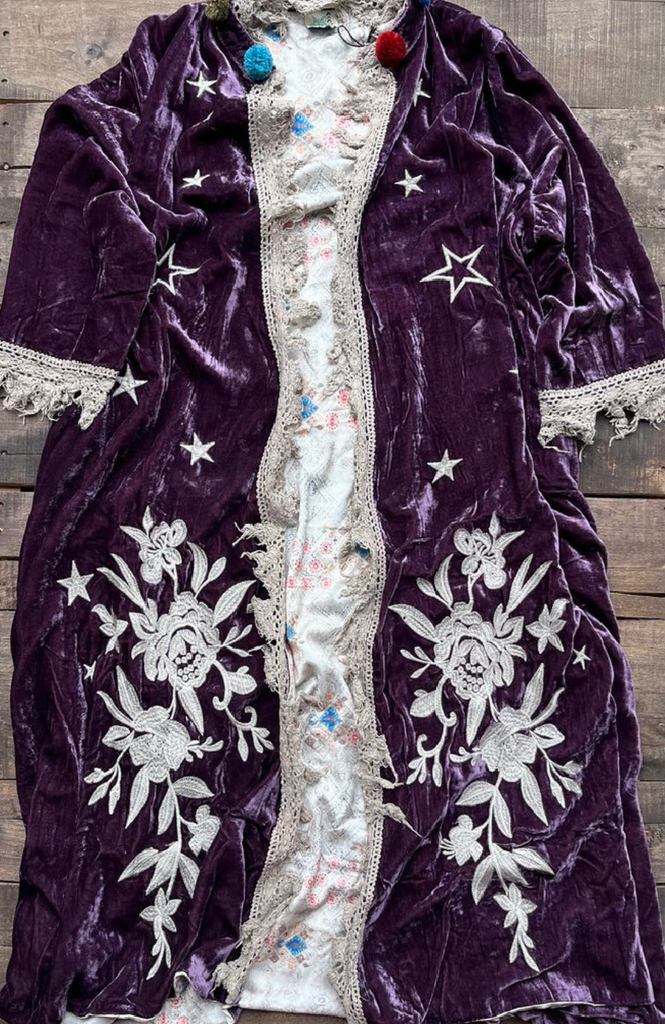 Long Velvet Embroidered Moonlight Walk Duster Long Velvet Embroidered Moonlight Walk Duster