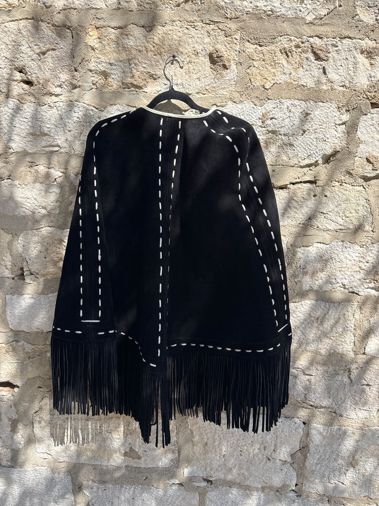 Suede Fringe Black Poncho Arrows O/S