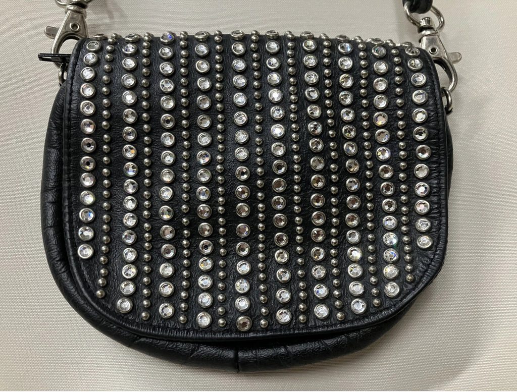 New Vintage Kippys Leather Crystal Purse