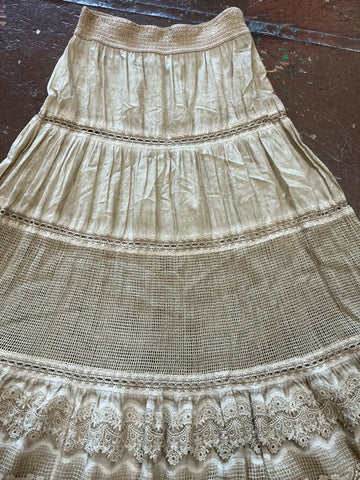 Broomskirt Battenberg Lace