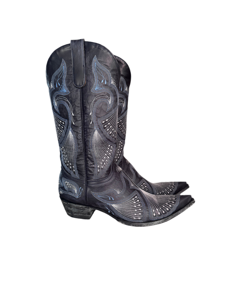 Intricate Pavito 13” Boots 9.5