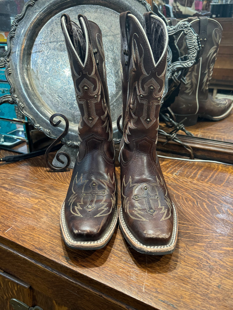 Ariat Cross Brown Boots 8.5 EUC