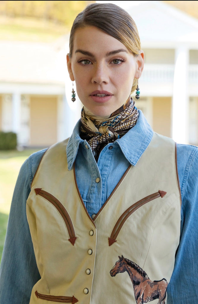 Stable Lass Vest Pearl Snaps Printed Horse