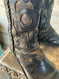 Vintage Heavily Hand Tooled Inlay 8.5B Boots