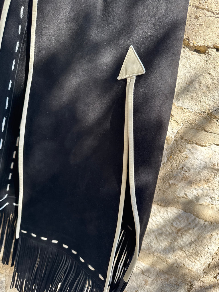 Suede Fringe Black Poncho Arrows O/S
