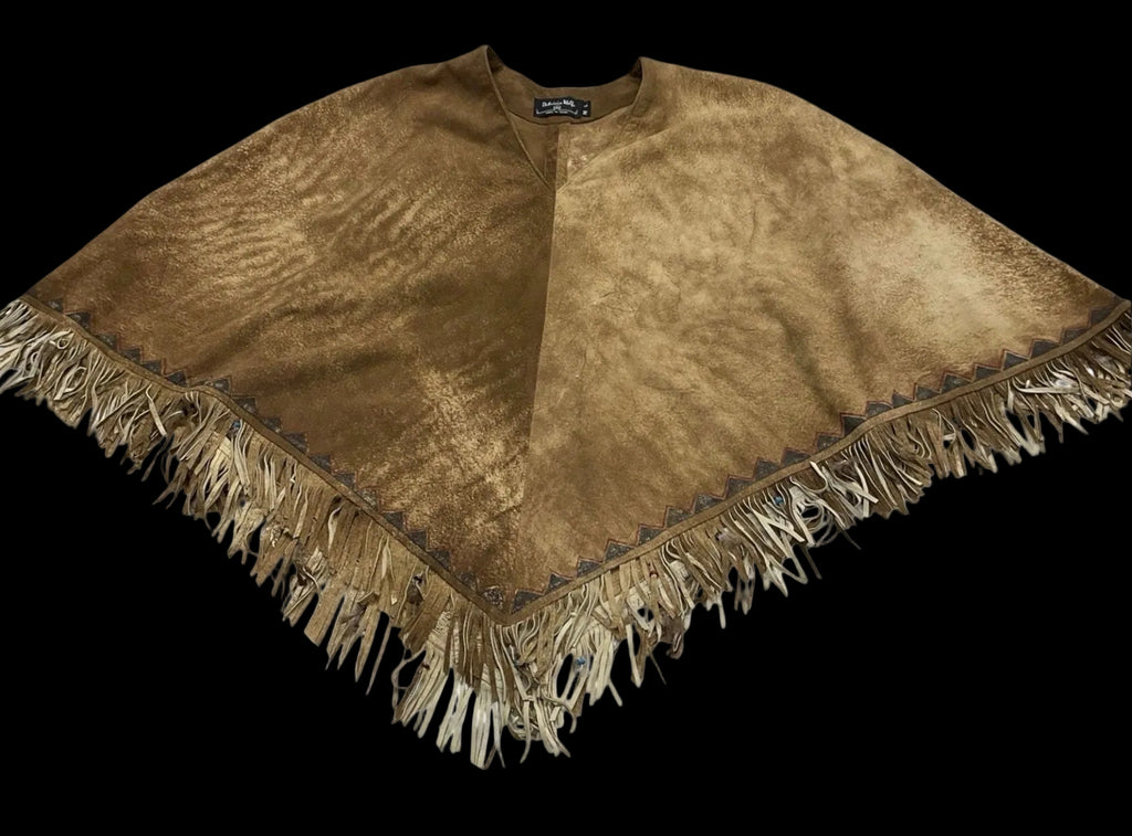 Lamb Suede Patricia Wolf Hand Painted Poncho Vintage
