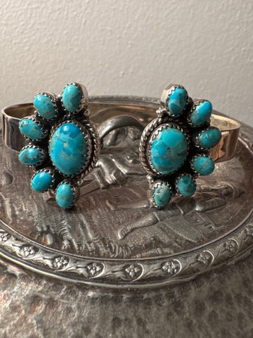 Hada Collection Sterling Silver Kingman Turquoise Cuff Bracelet