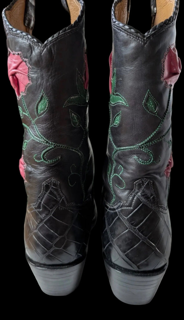Très Outlaws Custom Crocodile Pink Floral Boots