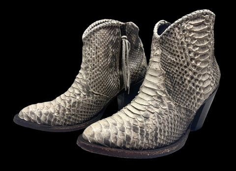 Python Snakeskin Short Boots 10B Mint