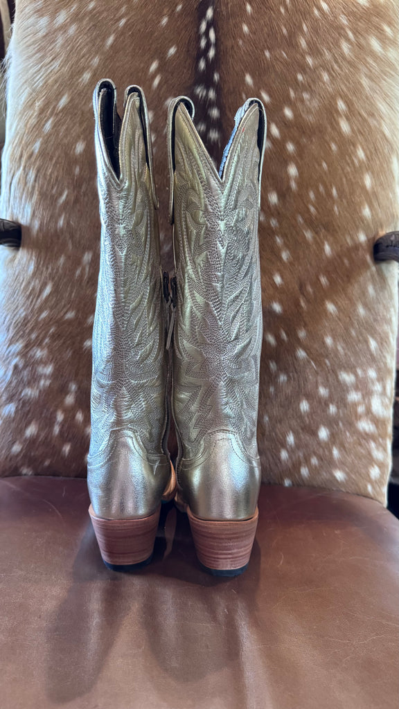 New Smokeshow Silver Trail Boots 7.5