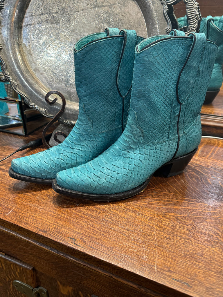 Corral Turquoise Python Ankle Boots EUC 9B