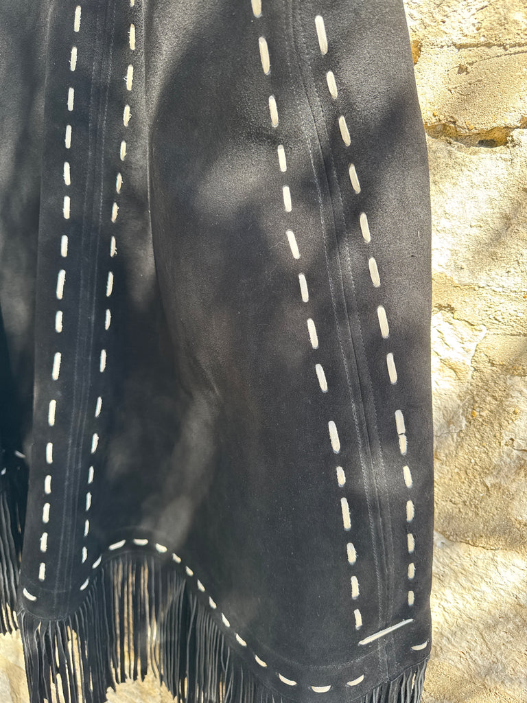Suede Fringe Black Poncho Arrows O/S