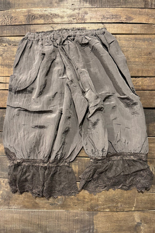 Alluring Romance Bloomers - Chocolate