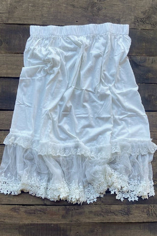 Lacey Layers Skirt in Vintage Parchment