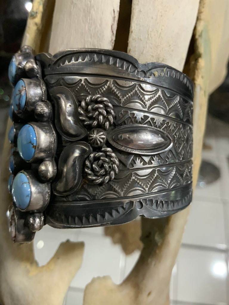 Gorgeous Navajo Golden Hills Turquoise Cuff
