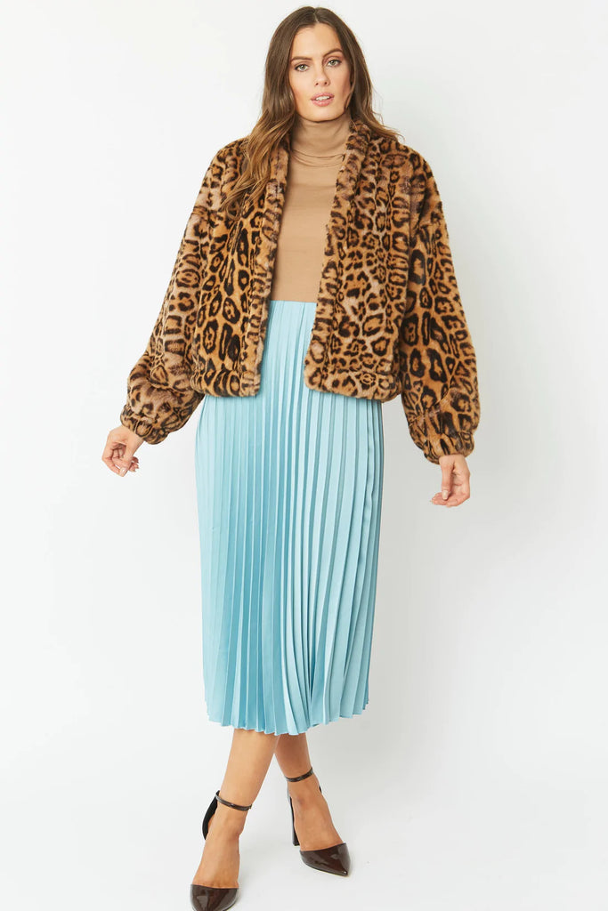 Luxurious Leopard Print Faux Fur Jacket